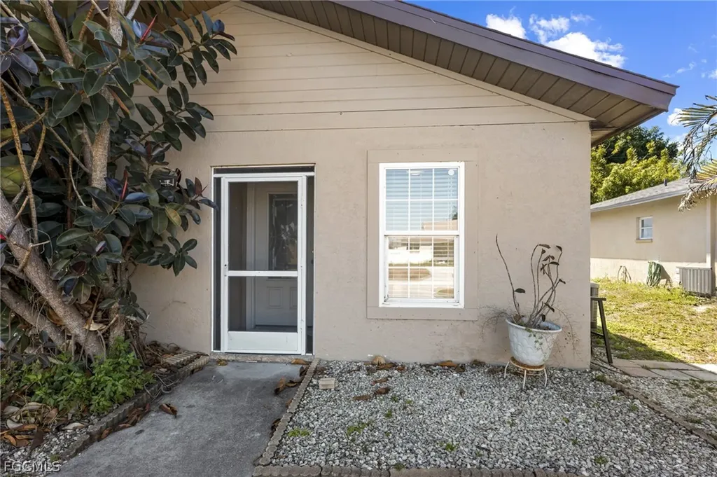 17524 Dumont Drive Fort Myers FL 33967
