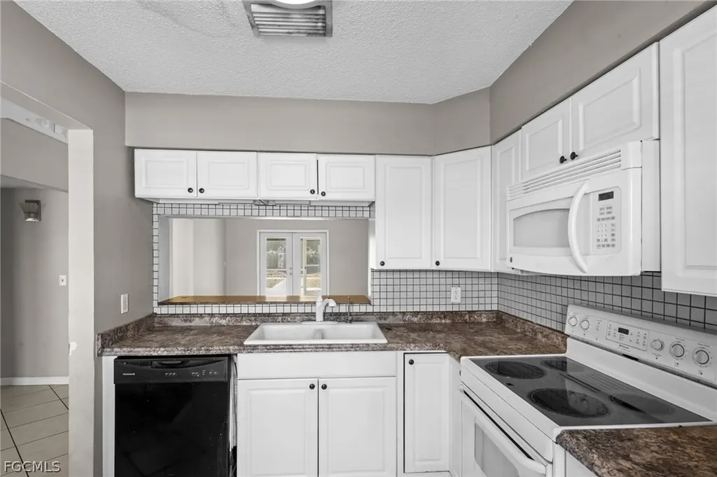 17524 Dumont Drive Fort Myers FL 33967