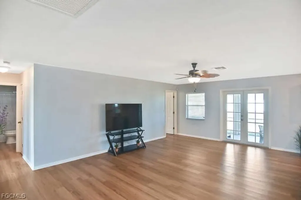 5122 Beecher Street Lehigh Acres FL 33971