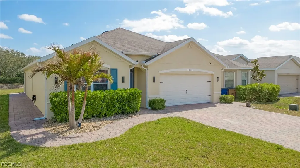 10313 Silver Pond Lane Lehigh Acres FL 33936