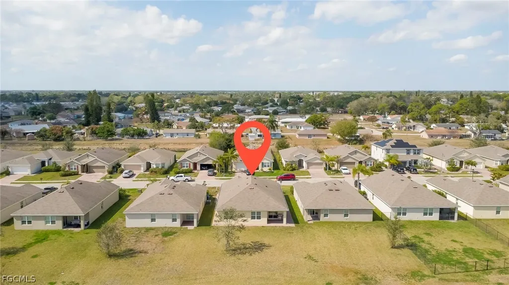 10313 Silver Pond Lane Lehigh Acres FL 33936