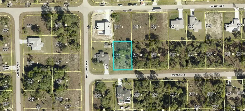 1237 Creary Street E Lehigh Acres FL 33974