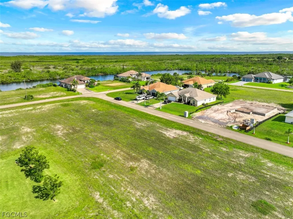 4634 NW 34th Street Cape Coral FL 33993