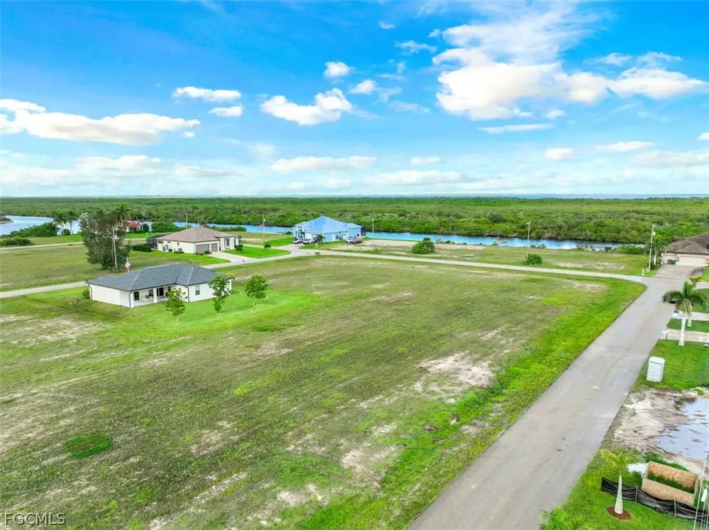 4632 NW 34th Street Cape Coral FL 33993