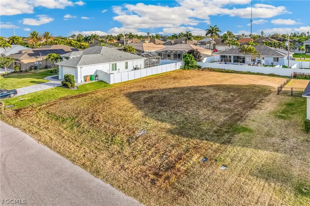 2110 SW 30th Street Cape Coral FL 33914