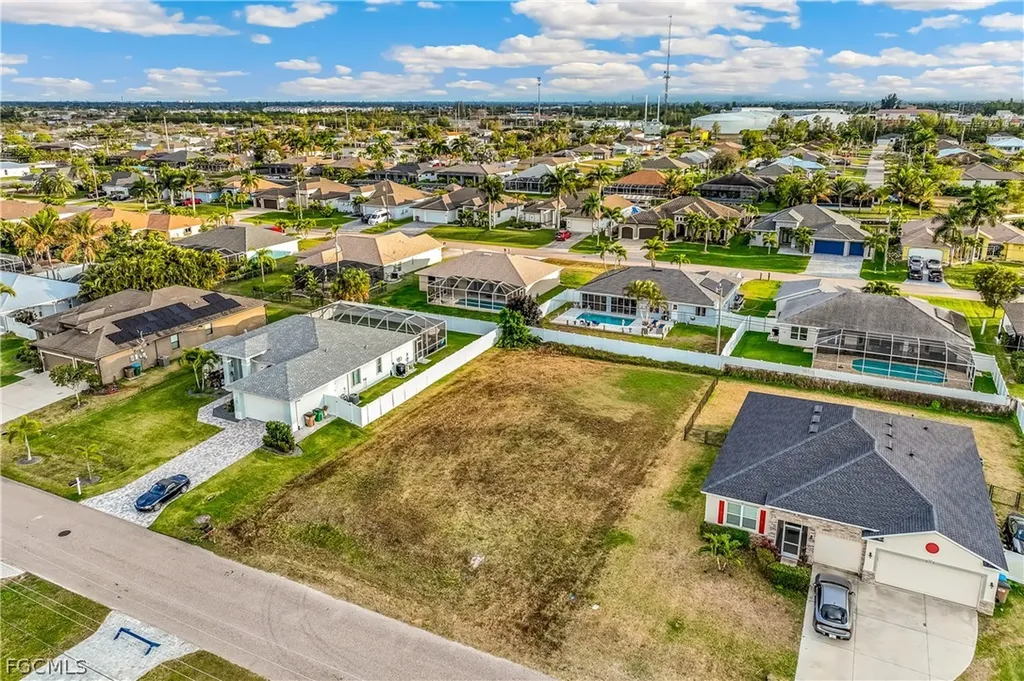 2110 SW 30th Street Cape Coral FL 33914