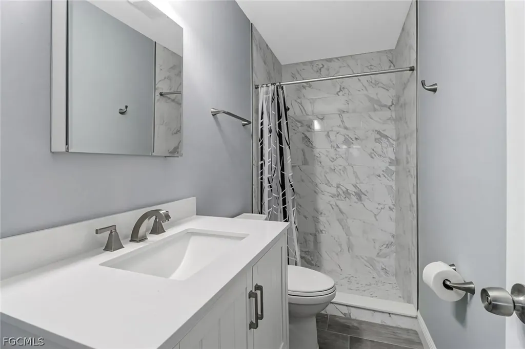 4312 S Bay Circle North Fort Myers FL 33903