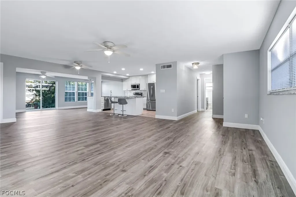 4312 S Bay Circle North Fort Myers FL 33903