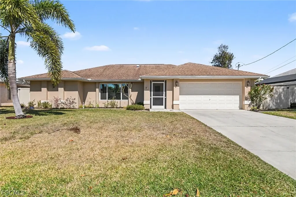 1807 SE 15th Street Cape Coral FL 33990