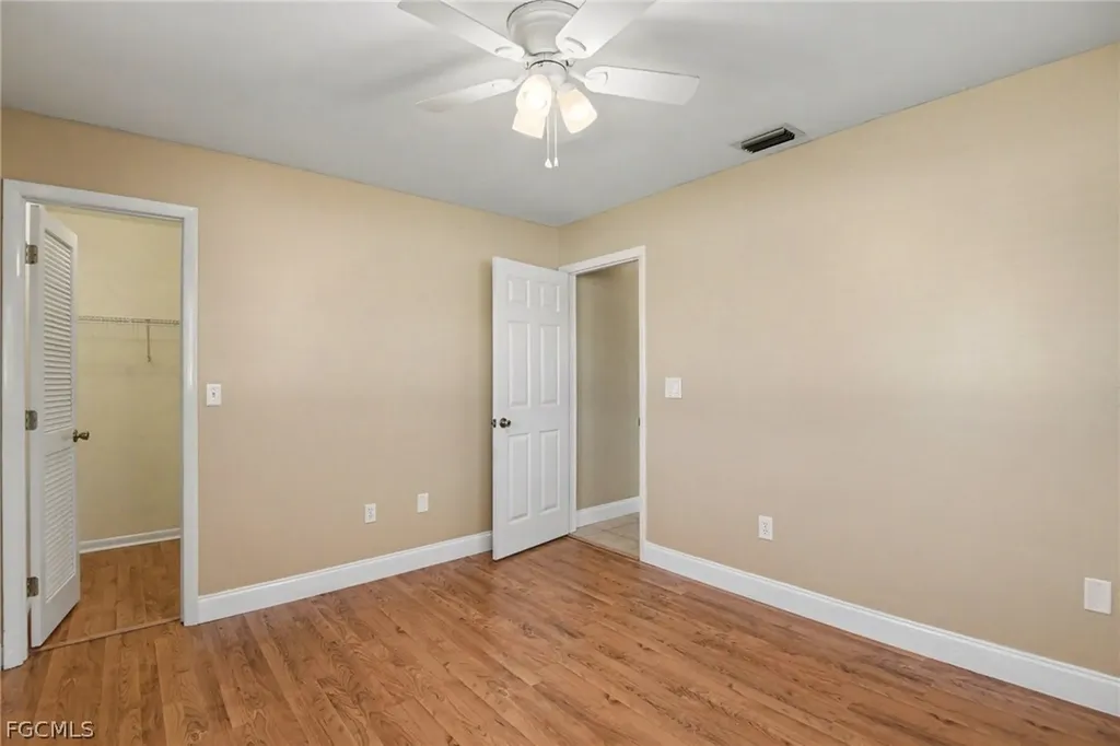1807 SE 15th Street Cape Coral FL 33990