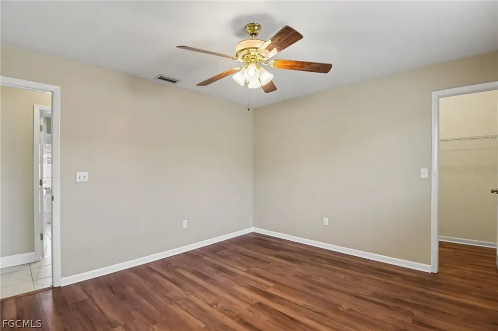 1807 SE 15th Street Cape Coral FL 33990
