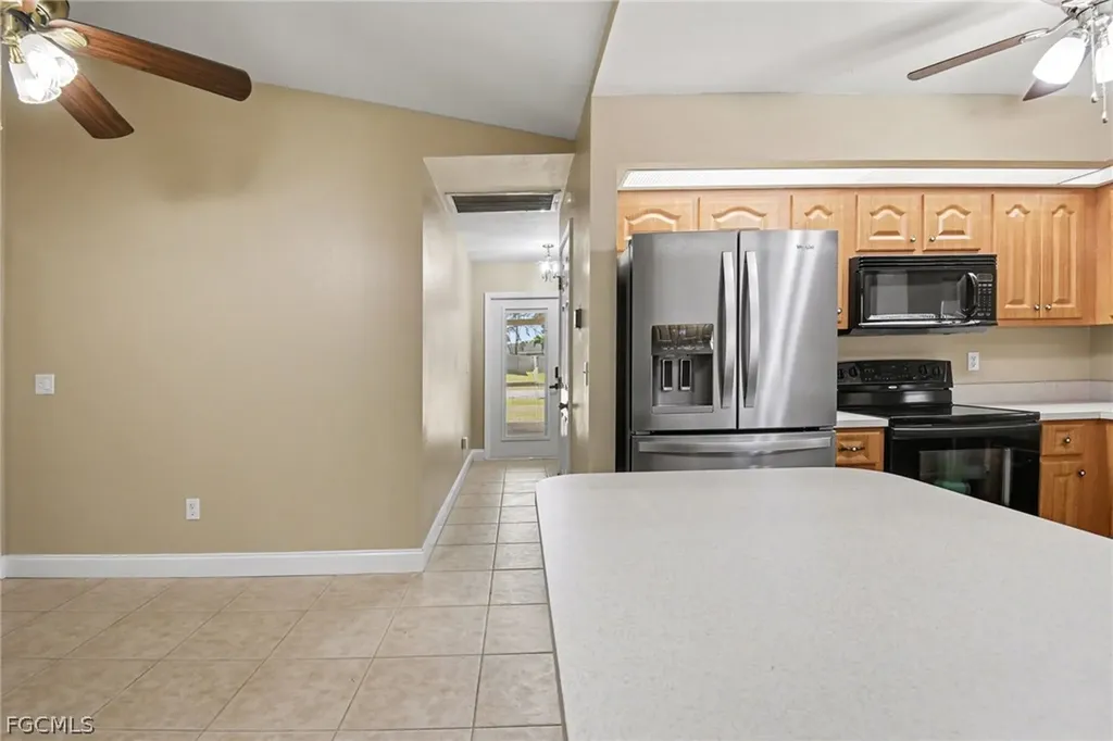 1807 SE 15th Street Cape Coral FL 33990
