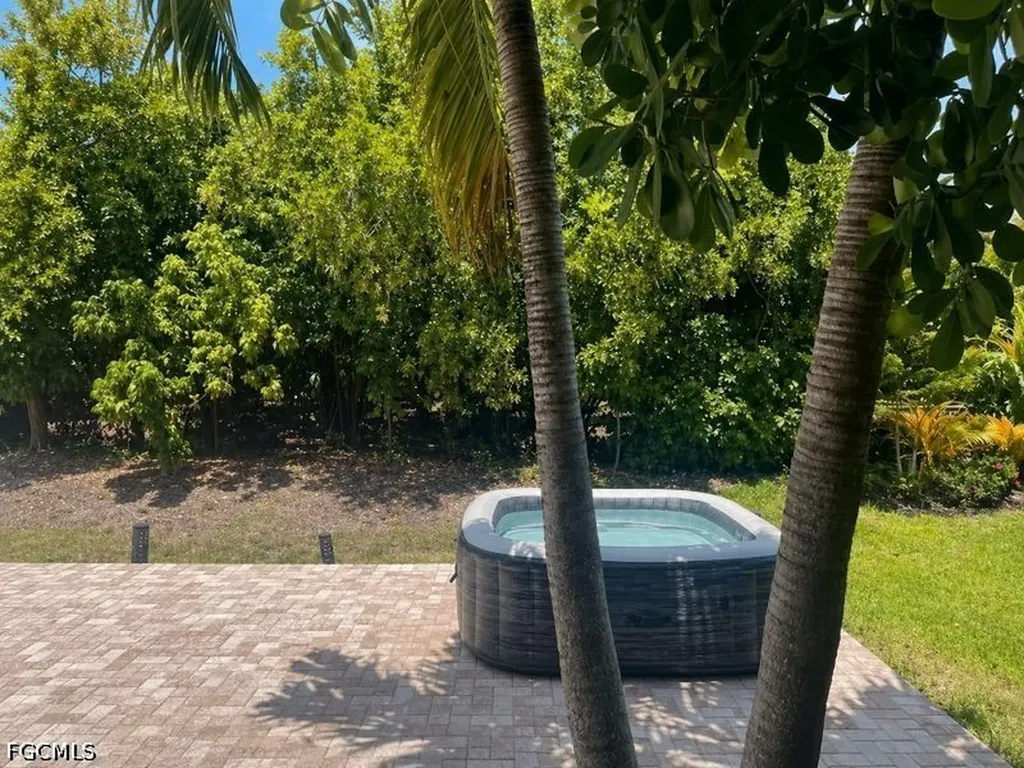10061 Hidden Pines Lane Bonita Springs FL 34135