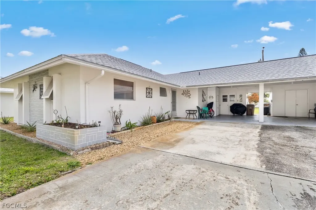 337 Richland Road Lehigh Acres FL 33936