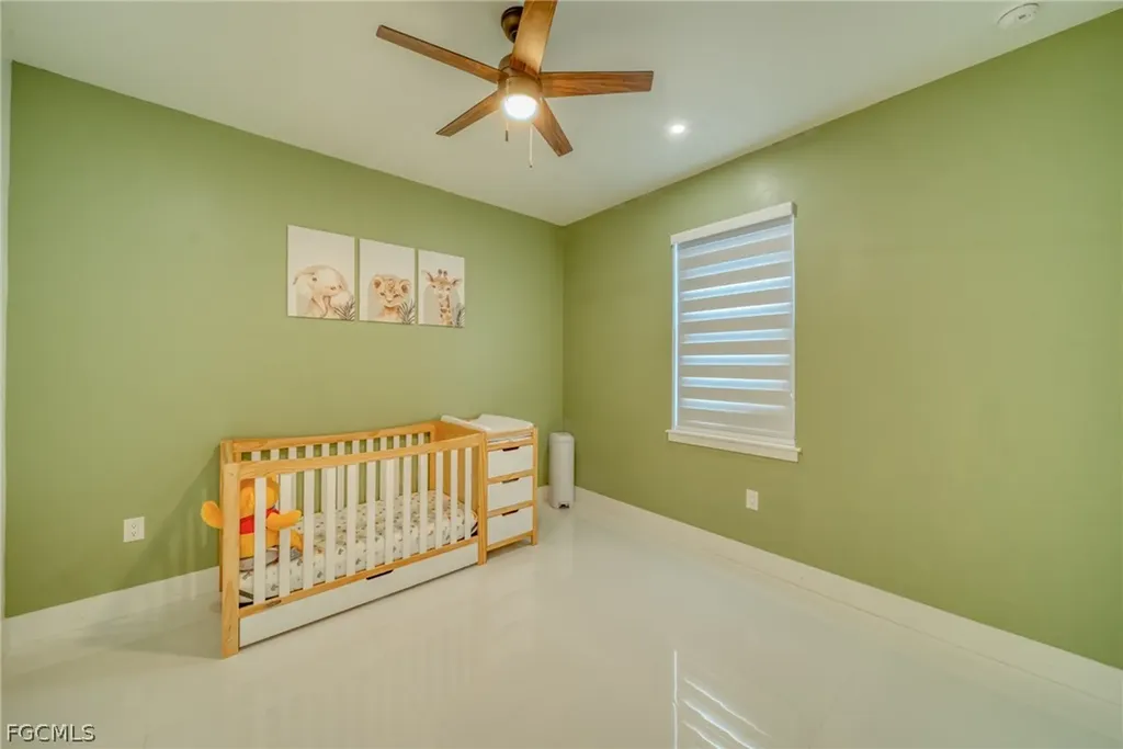 537 NW 18th Place Cape Coral FL 33993