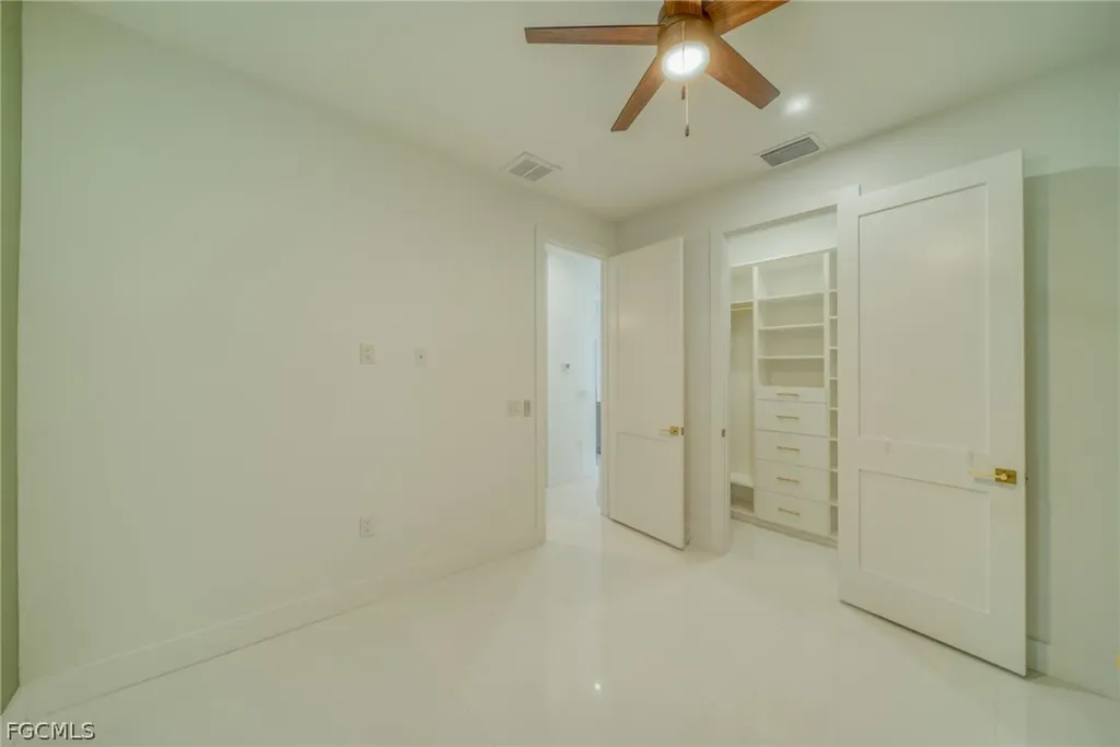 537 NW 18th Place Cape Coral FL 33993