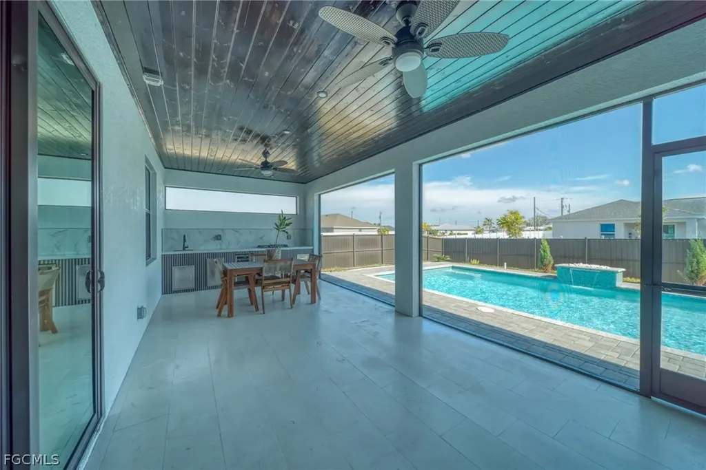 537 NW 18th Place Cape Coral FL 33993