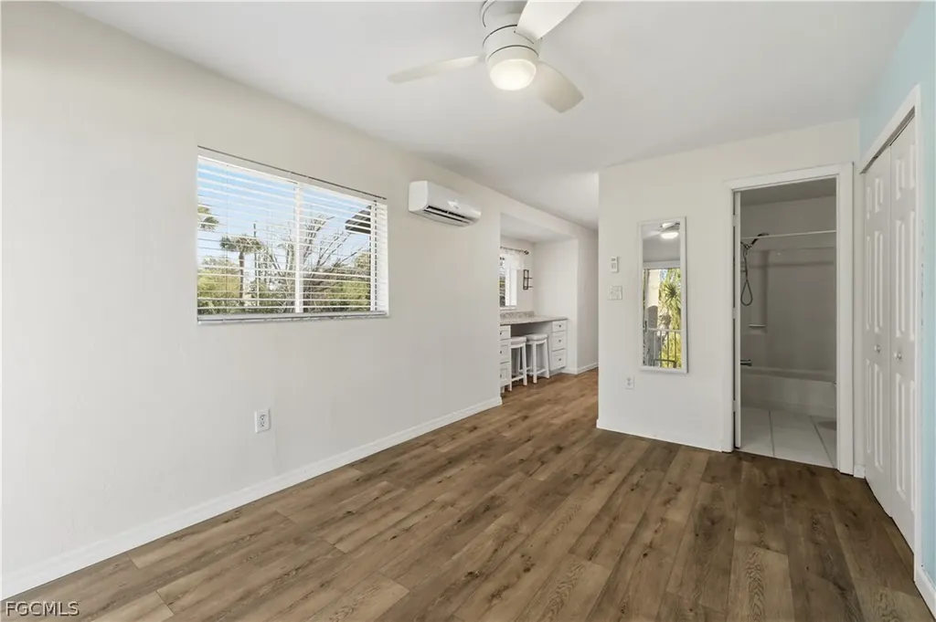 8109 Country Road Fort Myers FL 33919