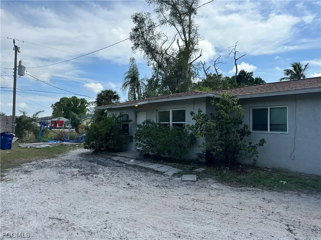 5635 5th Avenue Fort Myers FL 33907