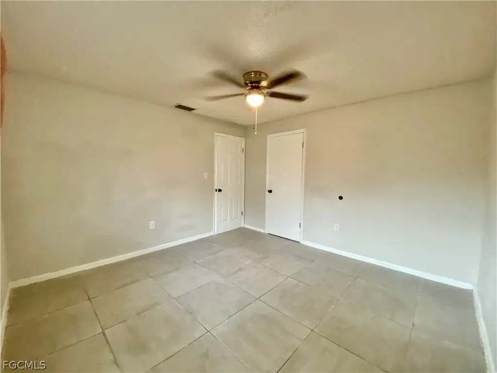 1534 Oak Drive Fort Myers FL 33907