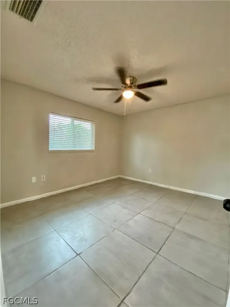 1534 Oak Drive Fort Myers FL 33907