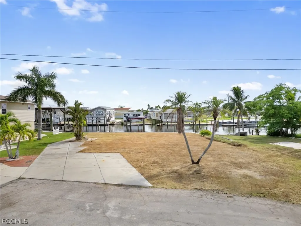 870 Oak Street Fort Myers Beach FL 33931