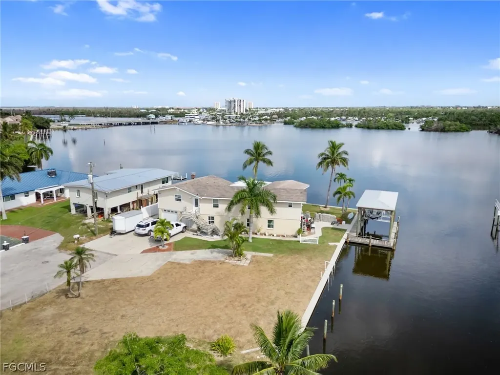 870 Oak Street Fort Myers Beach FL 33931
