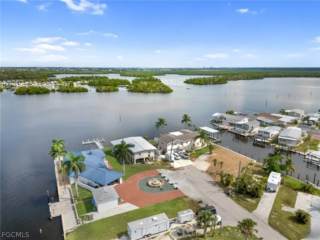870 Oak Street Fort Myers Beach FL 33931
