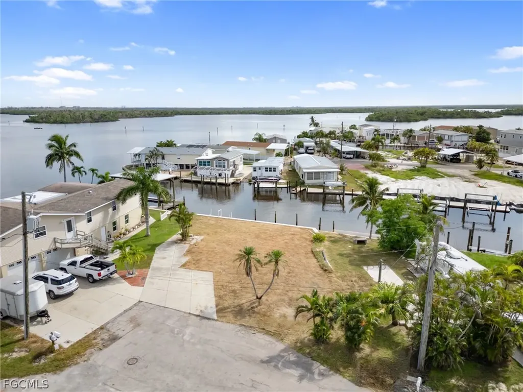 870 Oak Street Fort Myers Beach FL 33931