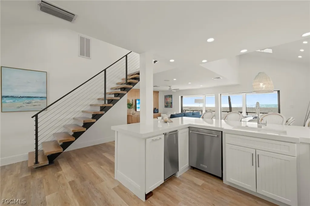 19 Beach Homes Captiva FL 33924