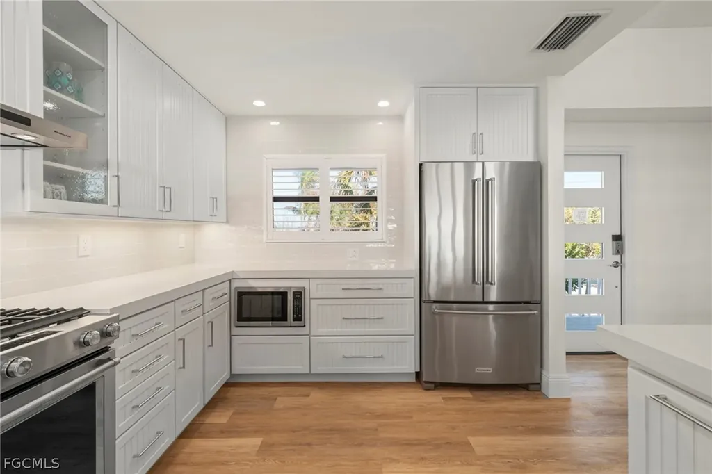 19 Beach Homes Captiva FL 33924