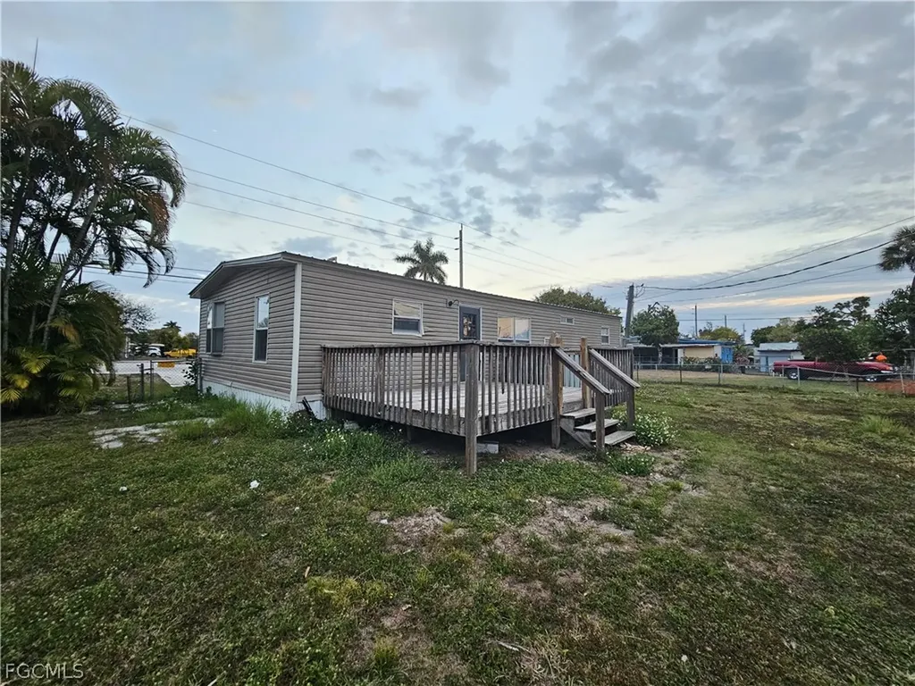 10651 Gladiolus Drive Fort Myers FL 33908