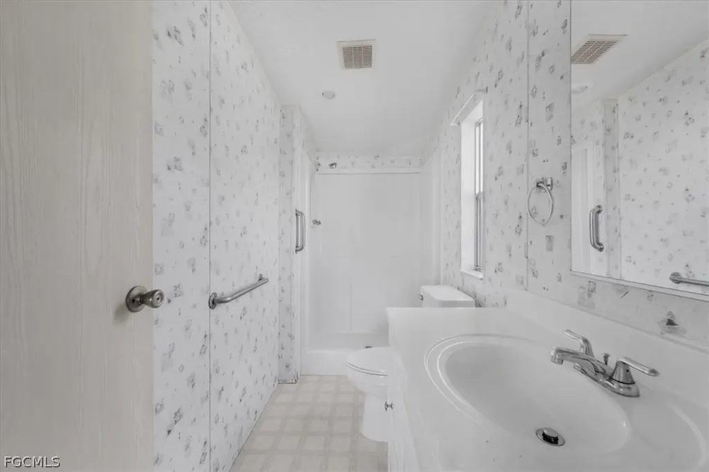 1151 Peaceful Lane Moore Haven FL 33471