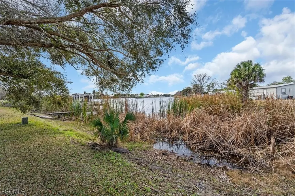 1151 Peaceful Lane Moore Haven FL 33471