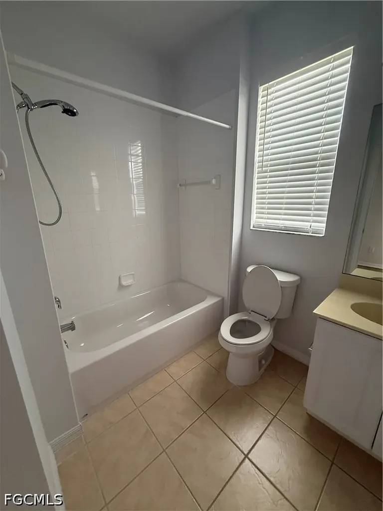 4263 Liron Avenue Fort Myers FL 33916