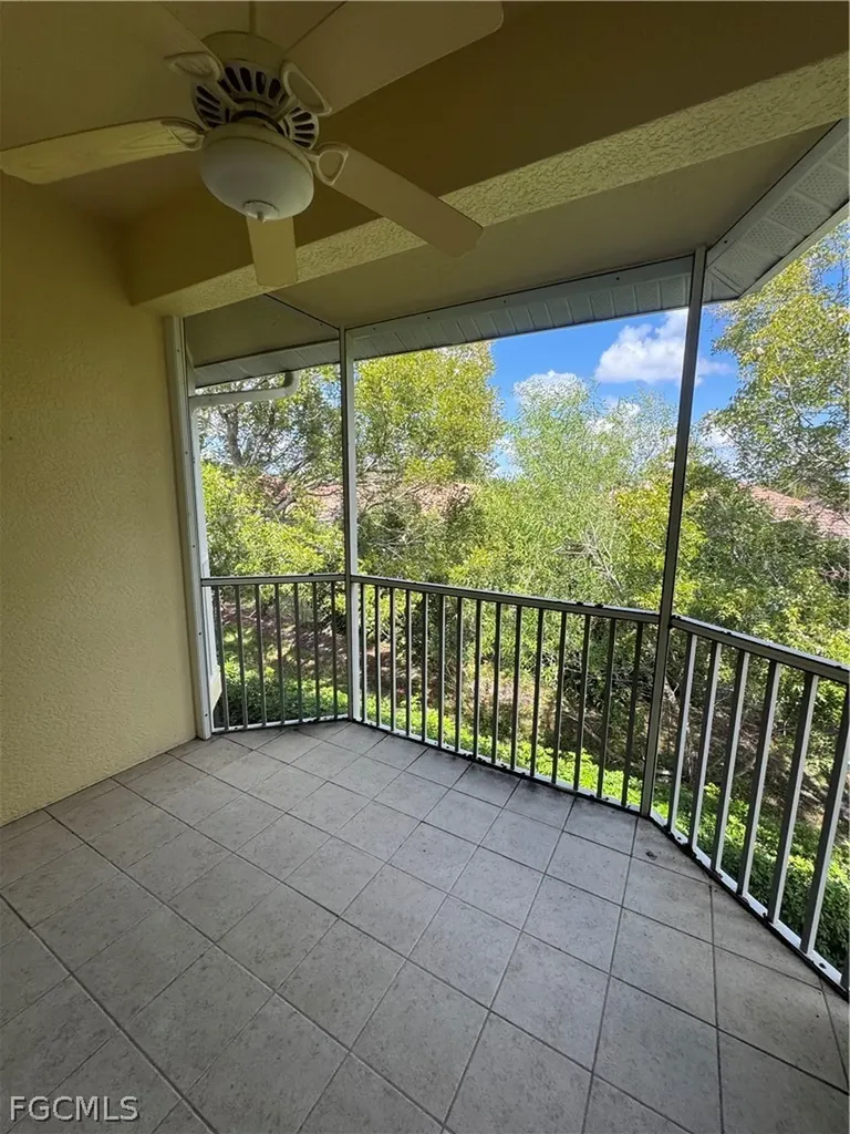 4263 Liron Avenue Fort Myers FL 33916