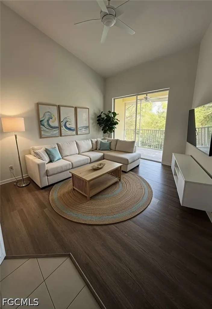 4263 Liron Avenue Fort Myers FL 33916