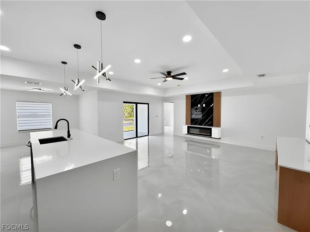 1025 Sentinela Boulevard Lehigh Acres FL 33974