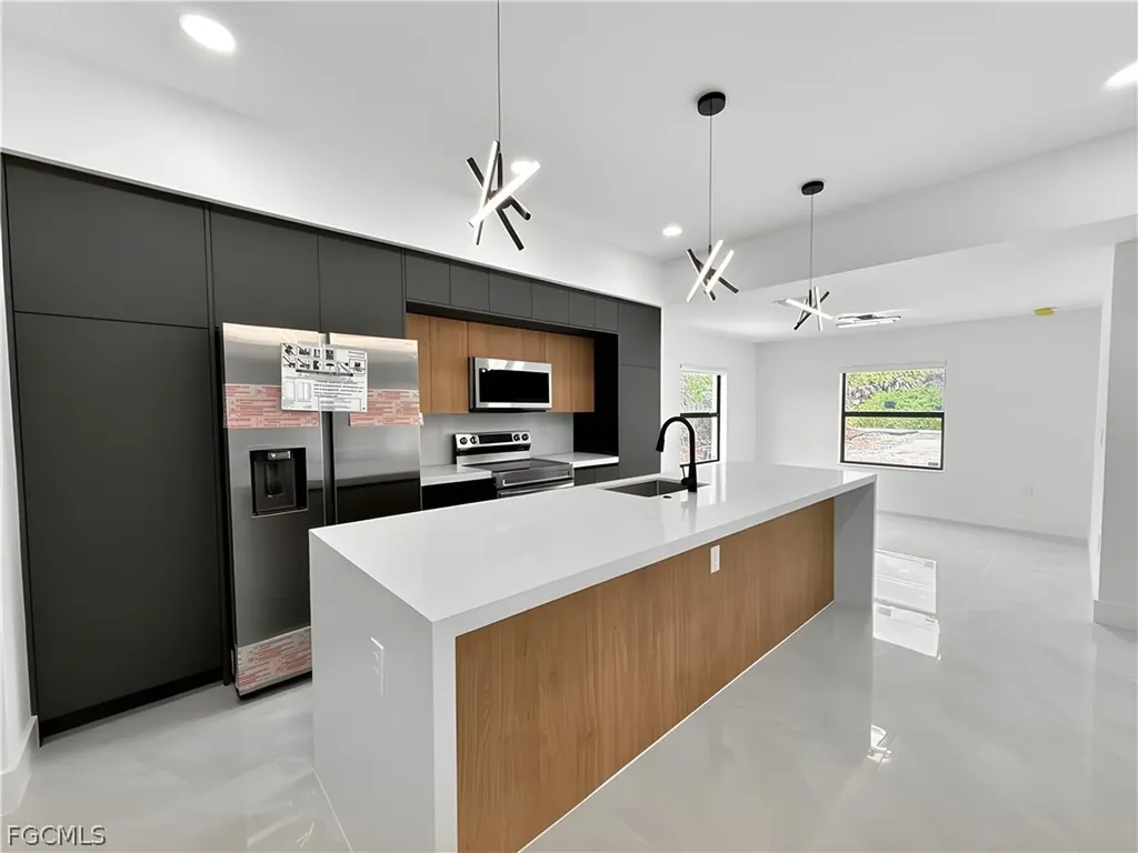 1025 Sentinela Boulevard Lehigh Acres FL 33974