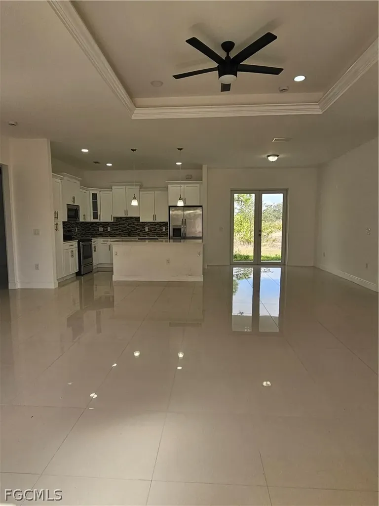 1147 Antonio Street E Lehigh Acres FL 33974