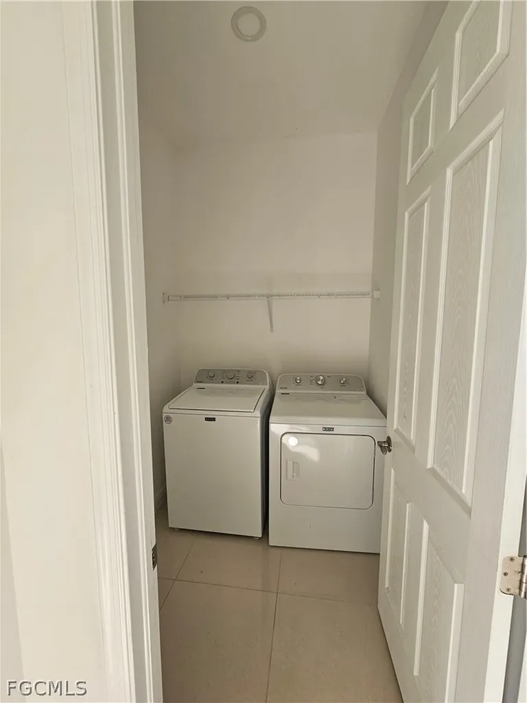 1147 Antonio Street E Lehigh Acres FL 33974