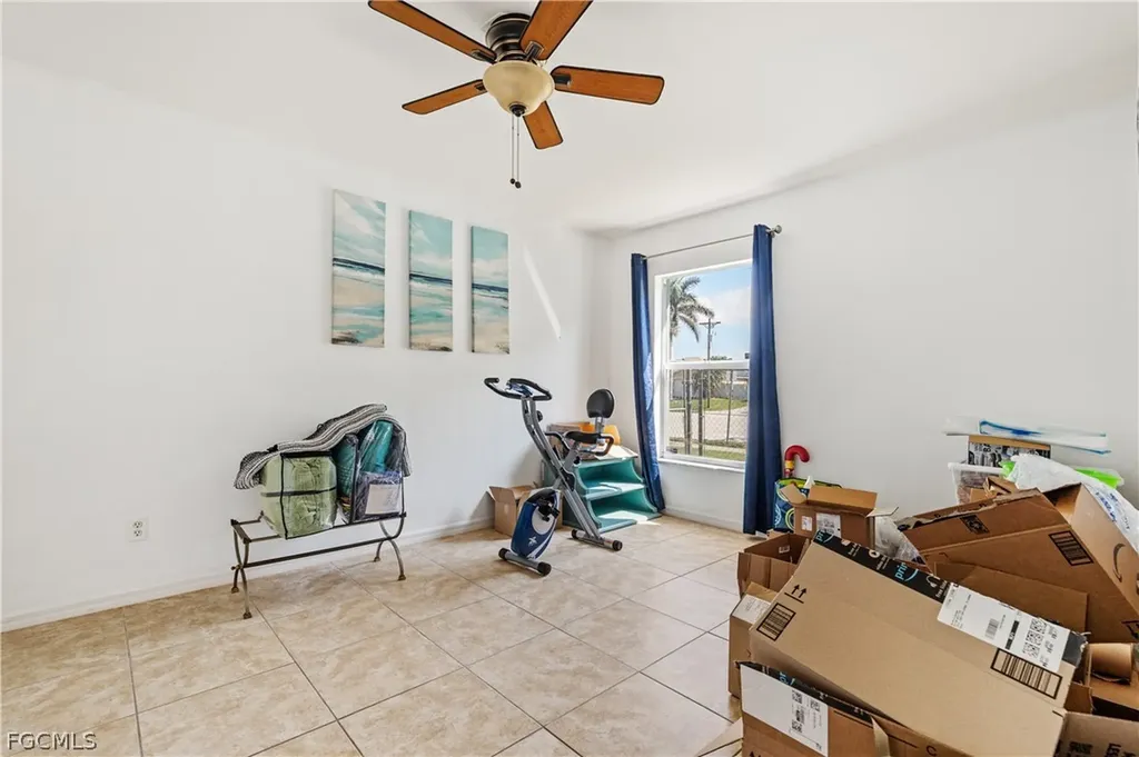 402 SW 46th Terrace Cape Coral FL 33914