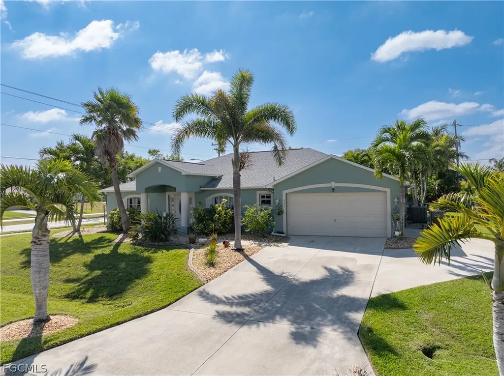 402 SW 46th Terrace Cape Coral FL 33914