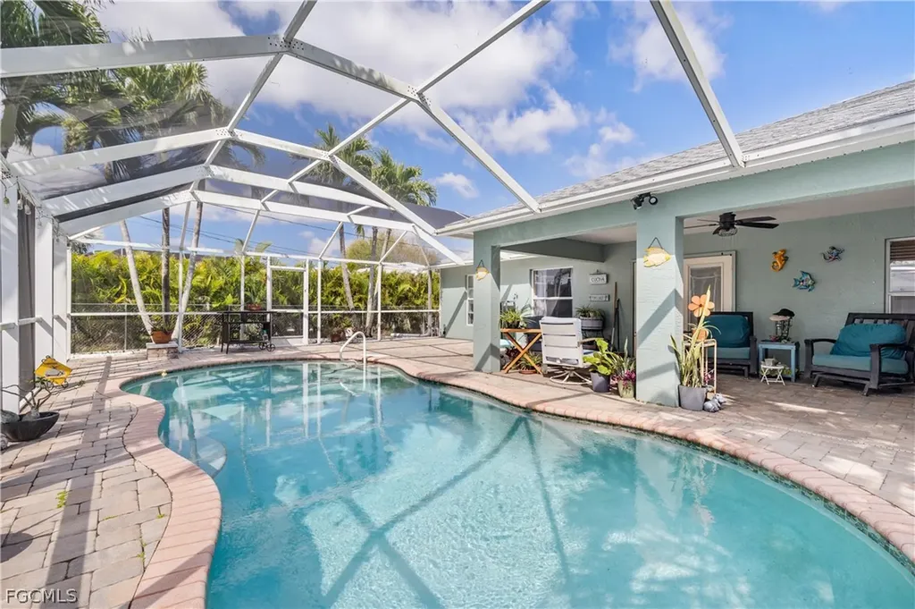 402 SW 46th Terrace Cape Coral FL 33914
