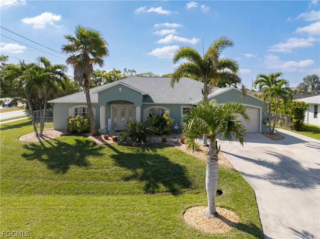 402 SW 46th Terrace Cape Coral FL 33914