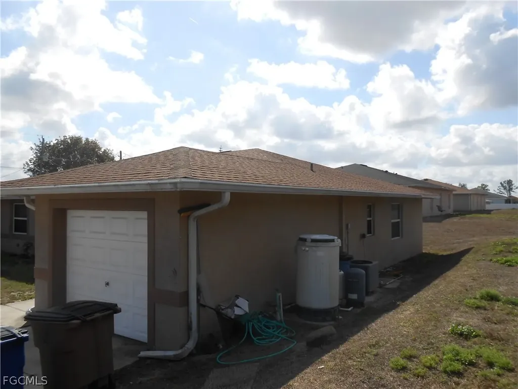 202 Hightower Avenue S Lehigh Acres FL 33973