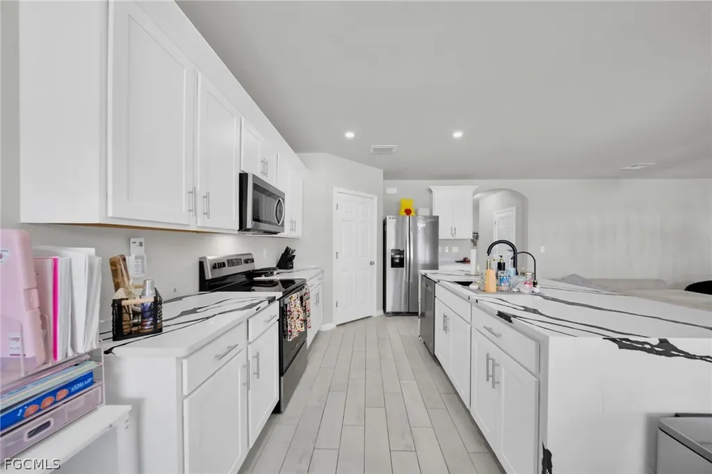 312 NW 17th Place Cape Coral FL 33993