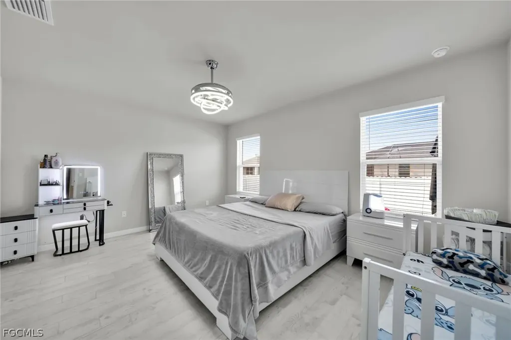 312 NW 17th Place Cape Coral FL 33993