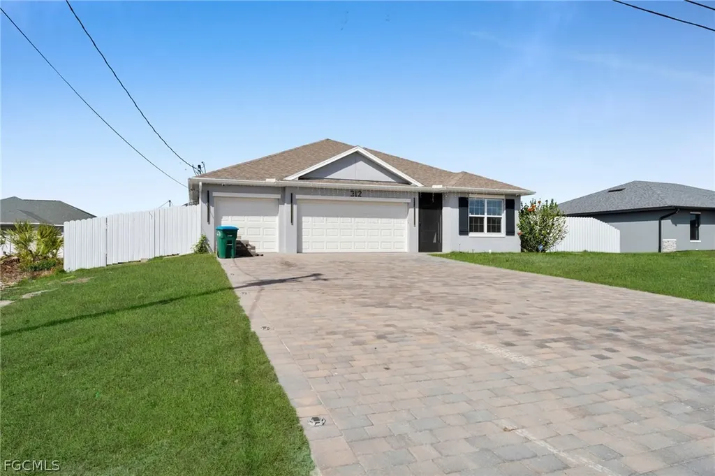 312 NW 17th Place Cape Coral FL 33993