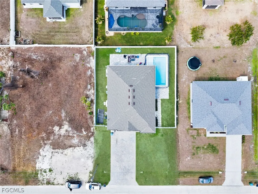312 NW 17th Place Cape Coral FL 33993